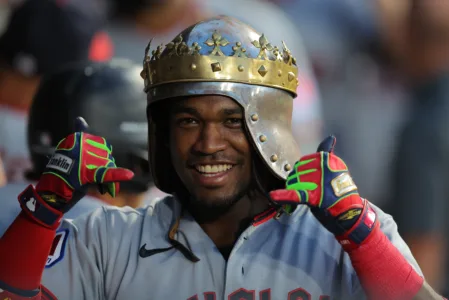 Martínez Hits Grand Slam, Has Career-High 6 RBIs In Guardians' 8-2 Win Over White Sox